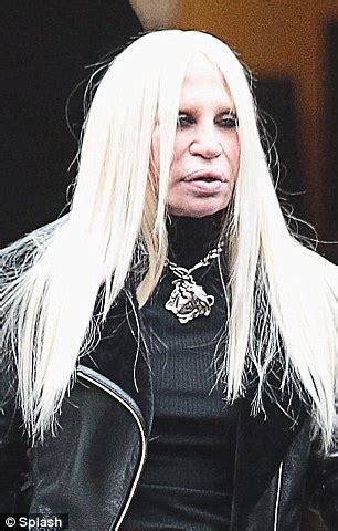 versace scarpe da donna|donatella versace without make up.